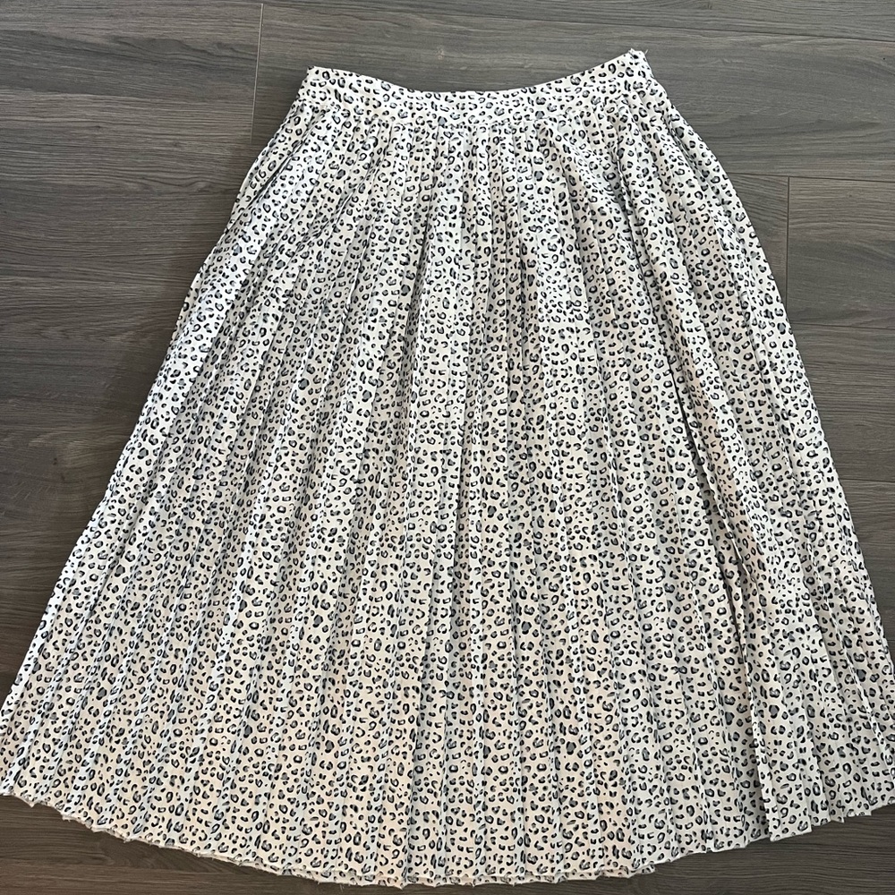 QED London Black and White Maxi Pleated Skirt - Picture 1 of 3